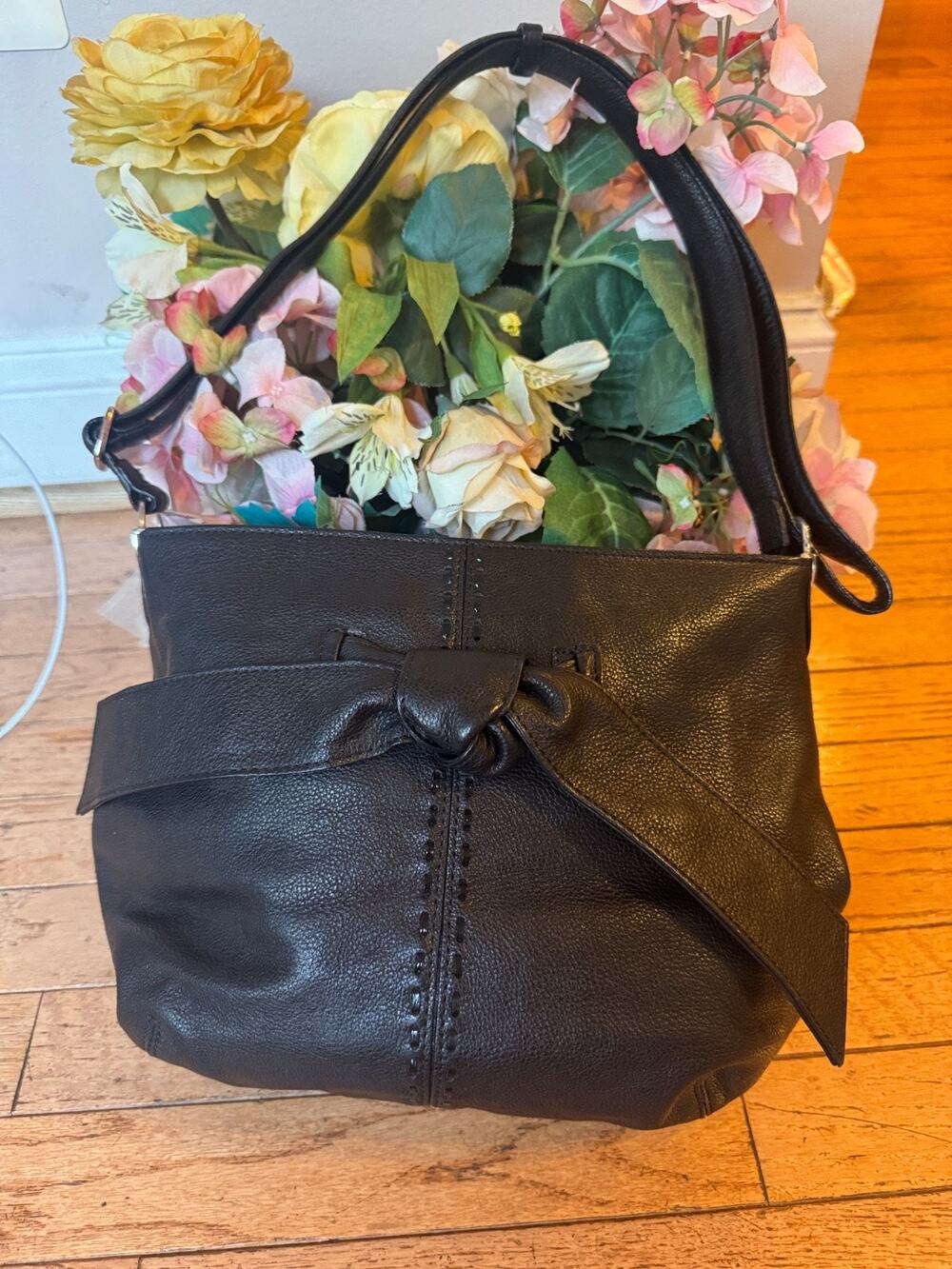 BRIGHTON Cleo Bow Leather Shoulder Bag Studded Stitch Detail (500